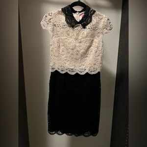 Lace betsey Johnson dress size 2